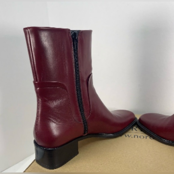 Vero Cuoio Nickels Italy Leather Square Toe Boots | Burgandy | Size: 7.5 - Picture 2 of 13